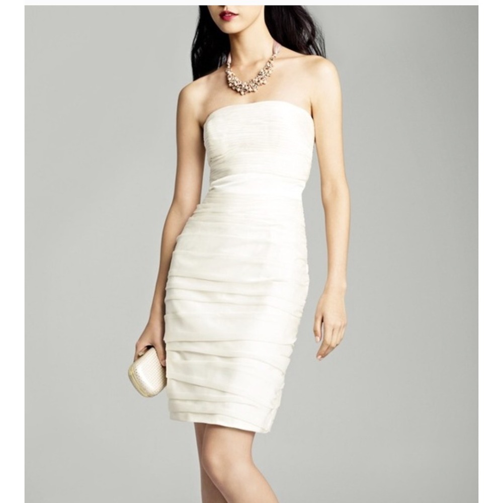 Monique‎ Lhuillier Dress 6 White Ruched Strapless Cocktail Bridesmaid Bridal